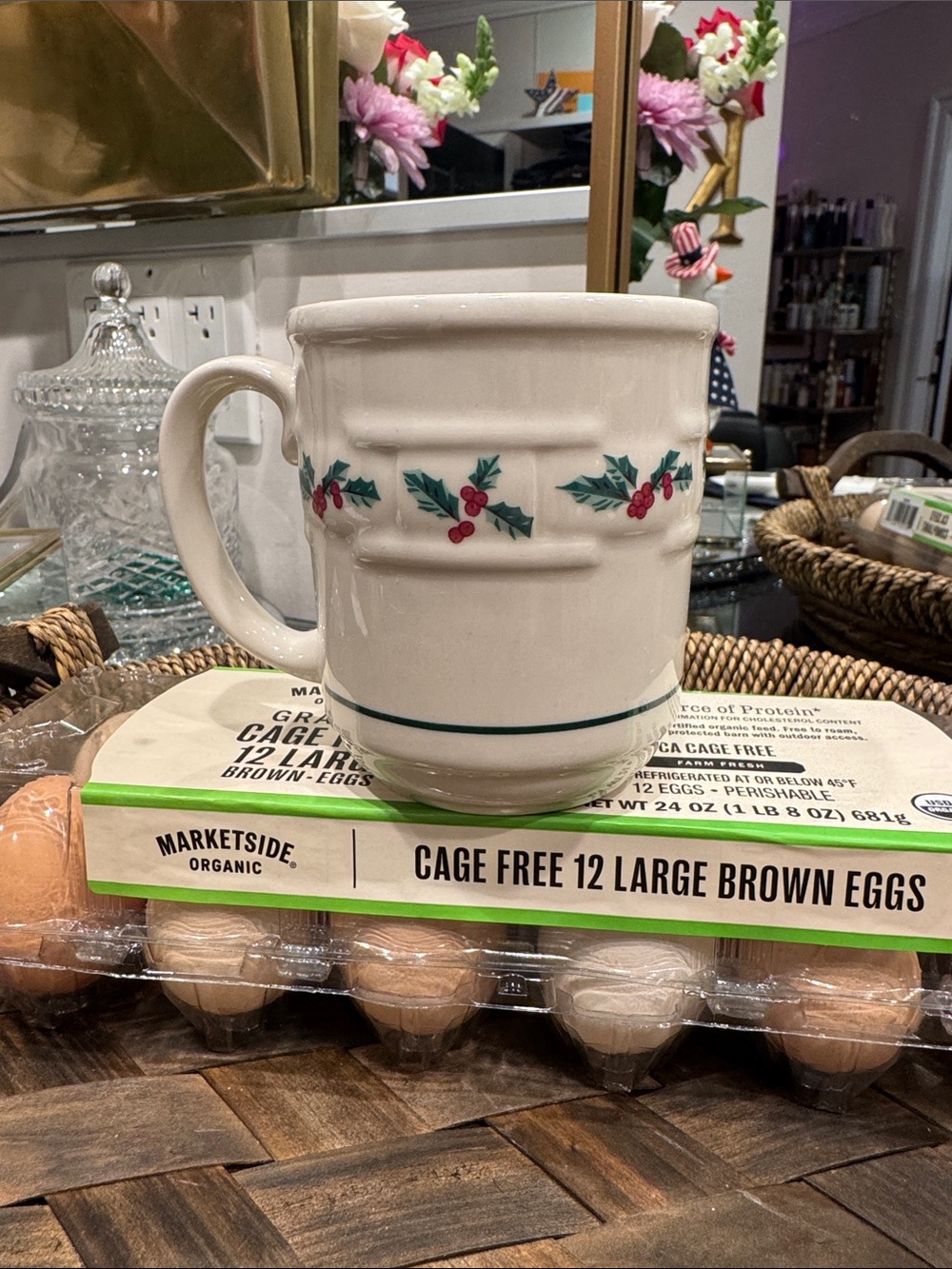 Longaberger Cream Ceramic Mug with Holly and Red Berries